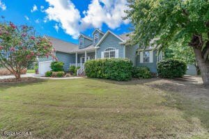 Single level living with pool in an amazing waterfront community - Beach Home for sale in Moyock, North Carolina on Beachhouse.com