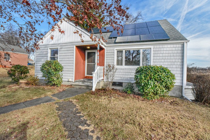 Nestled in a serene, private setting, this 4-bedroom, 1.5-bath - Beach Home for sale in Milford, Connecticut on Beachhouse.com