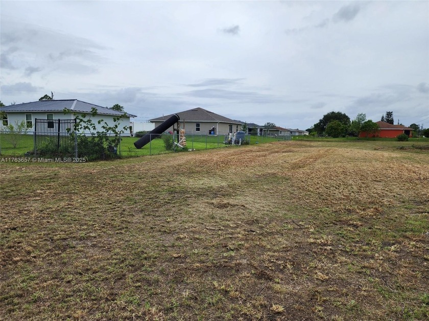 Wonderful 1/2 acre corner lot!  Build your dream home! Priced to - Beach Lot for sale in Lehigh Acres, Florida on Beachhouse.com