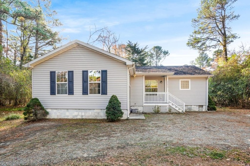 Captains Cove -Payments on this great home are cheaper than - Beach Home for sale in Greenbackville, Virginia on Beachhouse.com
