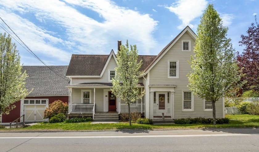 Charming New England style home built in 1869 that has been - Beach Home for sale in Boothbay, Maine on Beachhouse.com