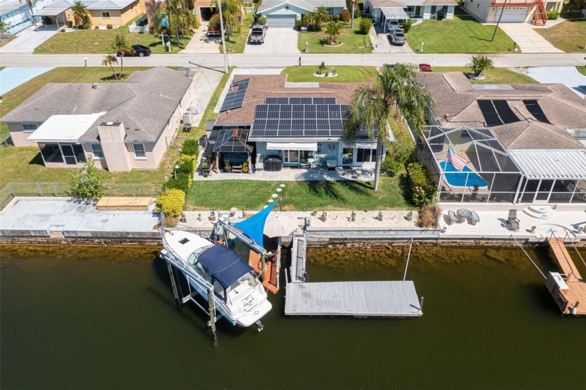 Under contract-accepting backup offers. Boater's dream on a deep - Beach Home for sale in Hudson, Florida on Beachhouse.com