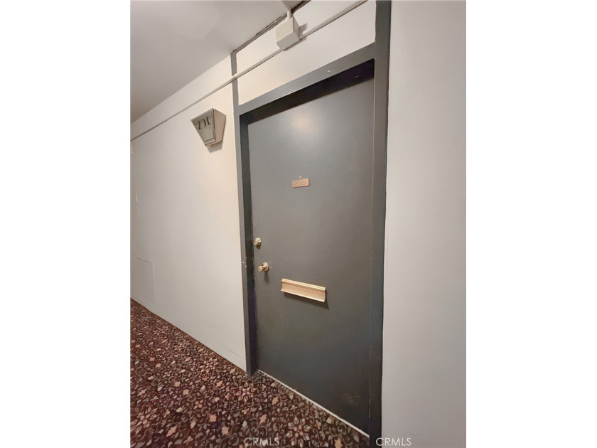 Discover the perfect blend of history and creativity in this - Beach Apartment for sale in Long Beach, California on Beachhouse.com