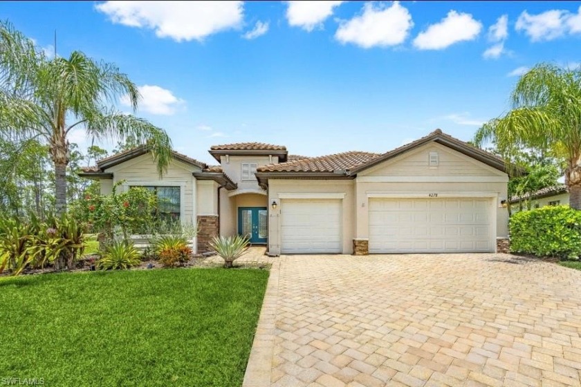 New Listing in Raffia Preserve is Move-In-Ready and a Must- See! - Beach Home for sale in Naples, Florida on Beachhouse.com