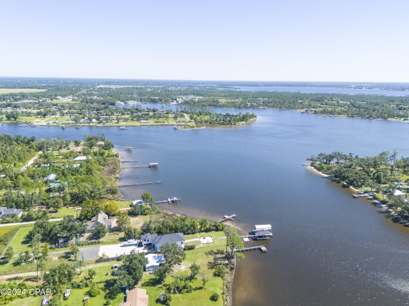 Lots of potential with the home on over 2 acres in peaceful - Beach Home for sale in Southport, Florida on Beachhouse.com