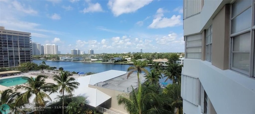 1965 S Ocean Dr 5P - Beach Condo for sale in Hallandale Beach, Florida on Beachhouse.com