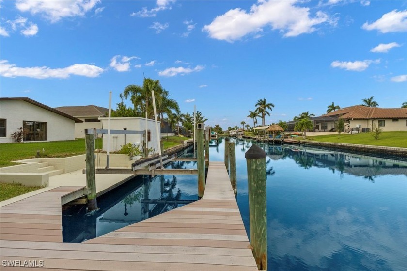 HUGE PRICE REDUCTION FOR QUICK SALES!! BEAUTIFUL, REMODELED - Beach Home for sale in Cape Coral, Florida on Beachhouse.com