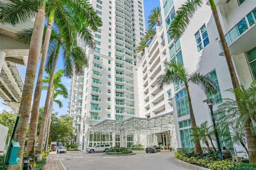 Experience luxury living in this stunning 2-bedroom, 2-bathroom - Beach Condo for sale in Miami, Florida on Beachhouse.com