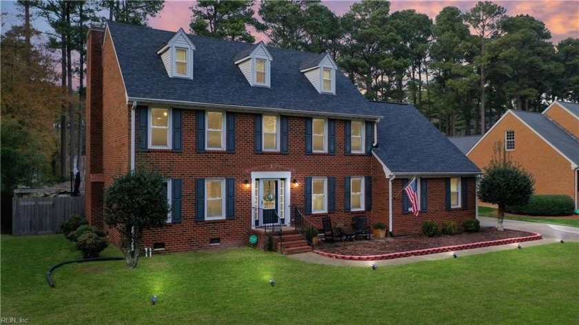 Dreaming of charm, elegance, and space? Do not miss this - Beach Home for sale in Suffolk, Virginia on Beachhouse.com