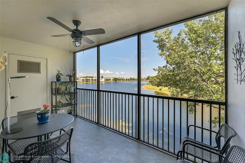 Experience lakefront living in this beautiful 3rd-floor condo - Beach Condo for sale in Tamarac, Florida on Beachhouse.com