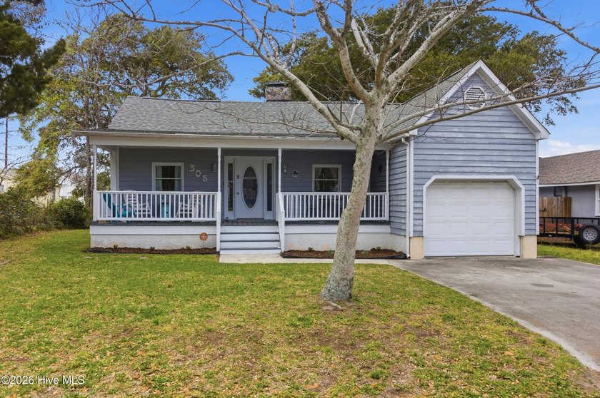 Distinctive design and flexible living spaces set this Morehead - Beach Home for sale in Morehead City, North Carolina on Beachhouse.com