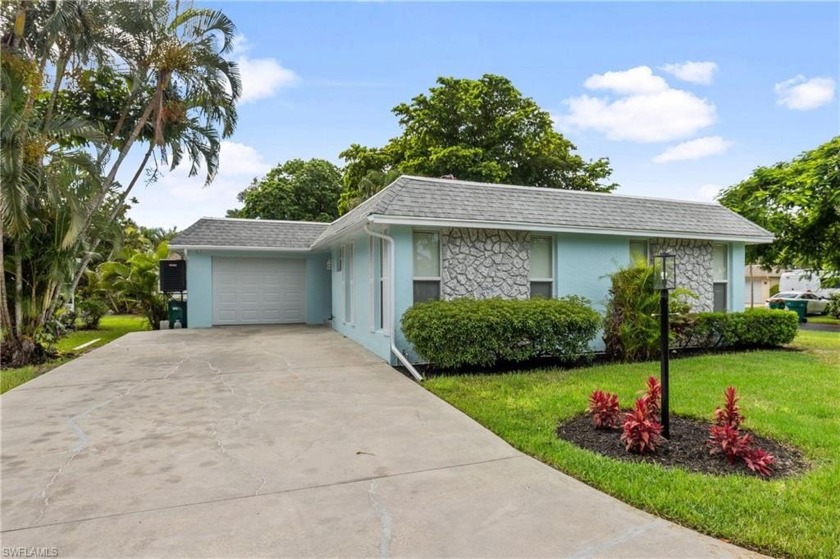 Welcome to your new retreat in the heart of Naples, Royal Harbor - Beach Home for sale in Naples, Florida on Beachhouse.com