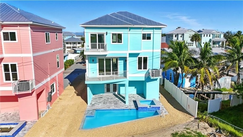 NEW CONSTRUCTION! NEW CONSTRUCTION!! NEW CONSTRUCTION!!! This - Beach Home for sale in Fort Myers Beach, Florida on Beachhouse.com