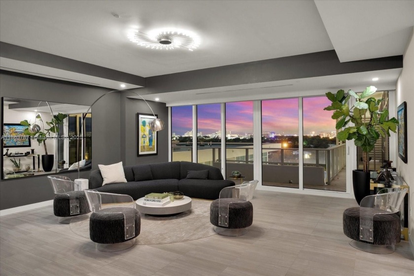 Residence 510 at The Ritz-Carlton Residences, Miami Beach offers - Beach Condo for sale in Miami Beach, Florida on Beachhouse.com