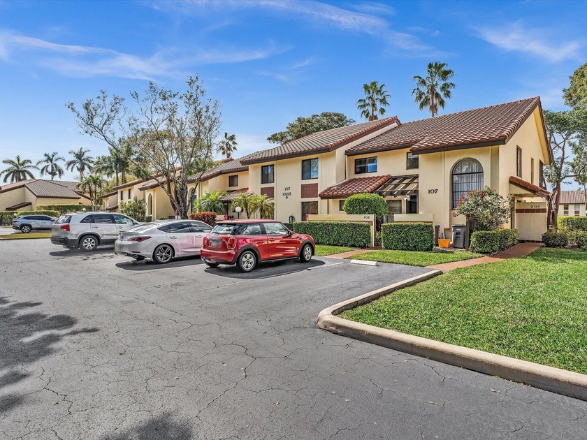 Enjoy peaceful lake views & bright, open living in this spacious - Beach Condo for sale in Boynton Beach, Florida on Beachhouse.com