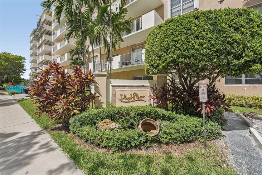 Spacious unit with a walk-in closet. These units are located on - Beach Condo for sale in North Bay Village, Florida on Beachhouse.com