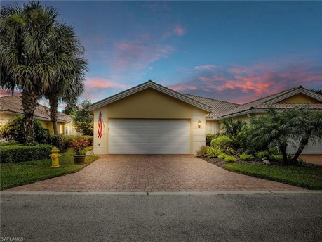 Absolutely the nicest view in all of IslandWalk! The home is - Beach Townhome/Townhouse for sale in Naples, Florida on Beachhouse.com