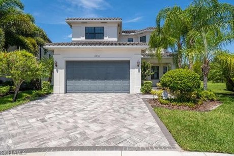 Nestle in the luxurious Stonecreek neighbor filled with lots of - Beach Home for sale in Naples, Florida on Beachhouse.com