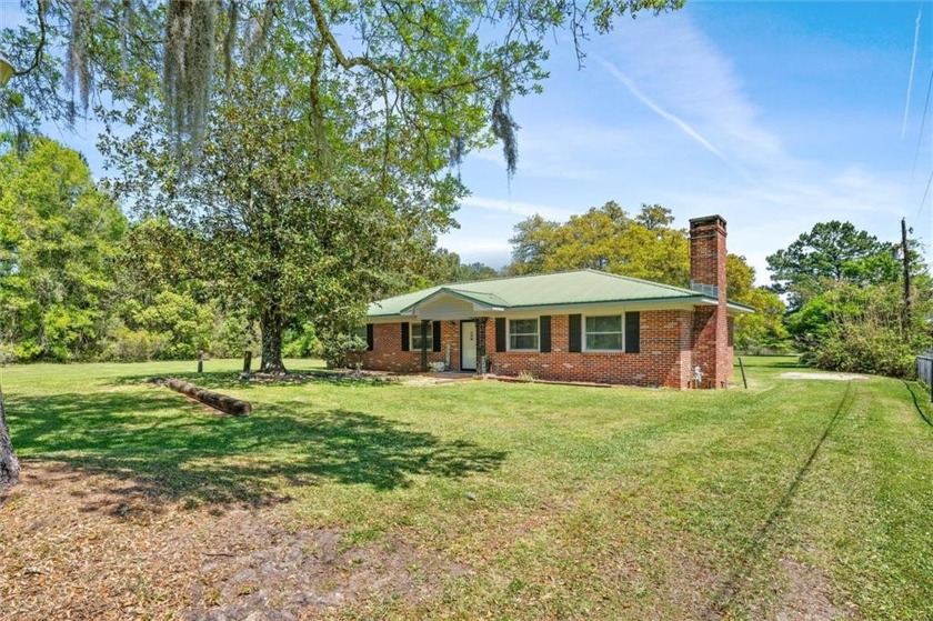 Ever dream of owning waterfront property? Do not miss this - Beach Home for sale in Theodore, Alabama on Beachhouse.com
