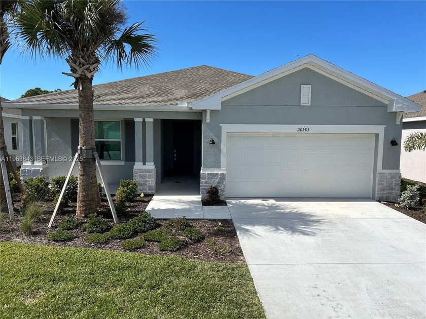 WOW!! Lowest-priced home in Ibis Landing Golf & Country Club - - Beach Home for sale in Lehigh Acres, Florida on Beachhouse.com