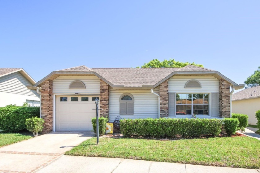 Your search is over! This freestanding 2 bedroom 2 full bath 1 - Beach Condo for sale in New Port Richey, Florida on Beachhouse.com