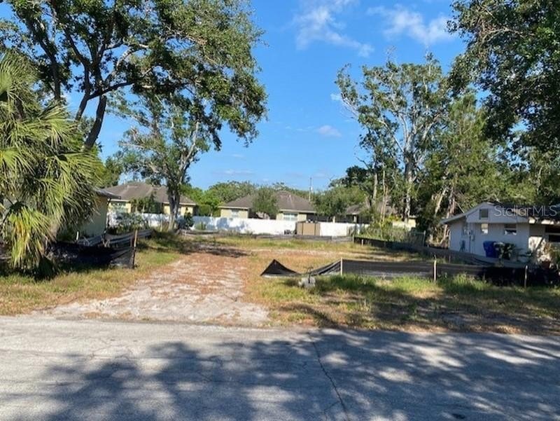 **CLEARED Vacant Lot - Largo, FL.** Build-ready **60 x 136 lot - Beach Lot for sale in Largo, Florida on Beachhouse.com