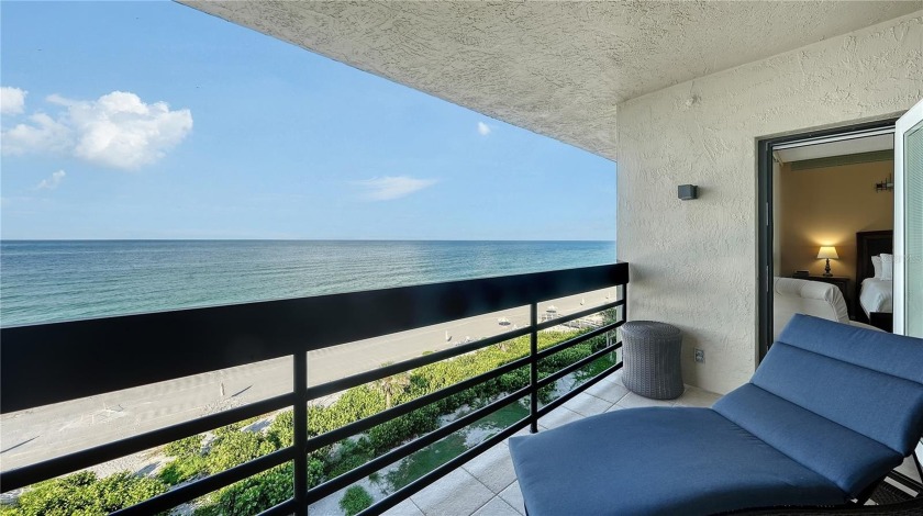 This direct Gulf-front residence at Beachplace offers an - Beach Condo for sale in Longboat Key, Florida on Beachhouse.com