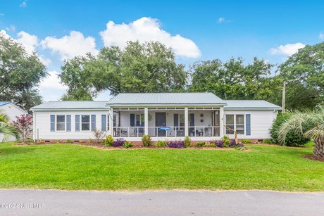 If you love boating and fishing, you're are going to want to - Beach Home for sale in Supply, North Carolina on Beachhouse.com