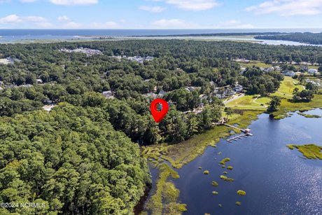 OVER 1 ACRE WATERFRONT on the CALABASH RIVER!!! This magnificent - Beach Lot for sale in Calabash, North Carolina on Beachhouse.com