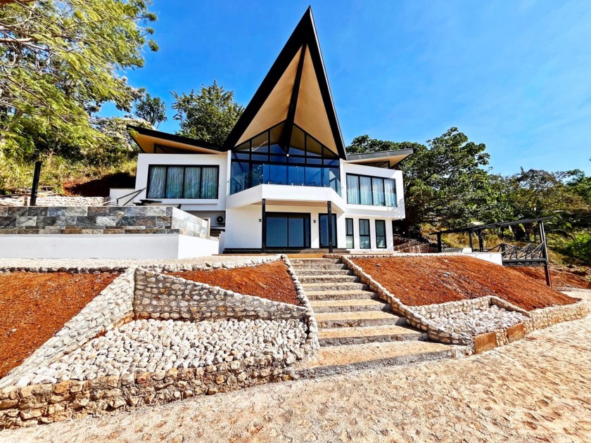 Introducing Casa Jaibiru, a stunning testament to modern design - Beach Home for sale in Santo Domingo, Samara,  on Beachhouse.com