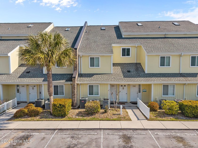 Come and see what Pebble Beach Condos have to offer! This - Beach Condo for sale in Emerald Isle, North Carolina on Beachhouse.com