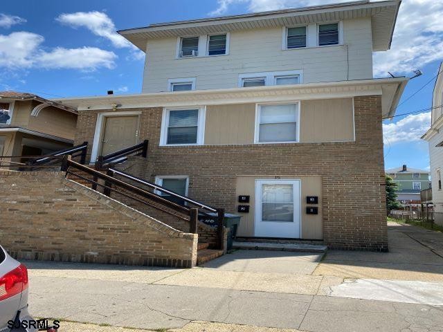 stunning 4 unit totally renovated and up dated With central Air - Beach Lot for sale in Atlantic City, New Jersey on Beachhouse.com