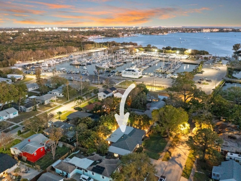 Discover your own private retreat in the heart of Gulfport! This - Beach Home for sale in Gulfport, Florida on Beachhouse.com