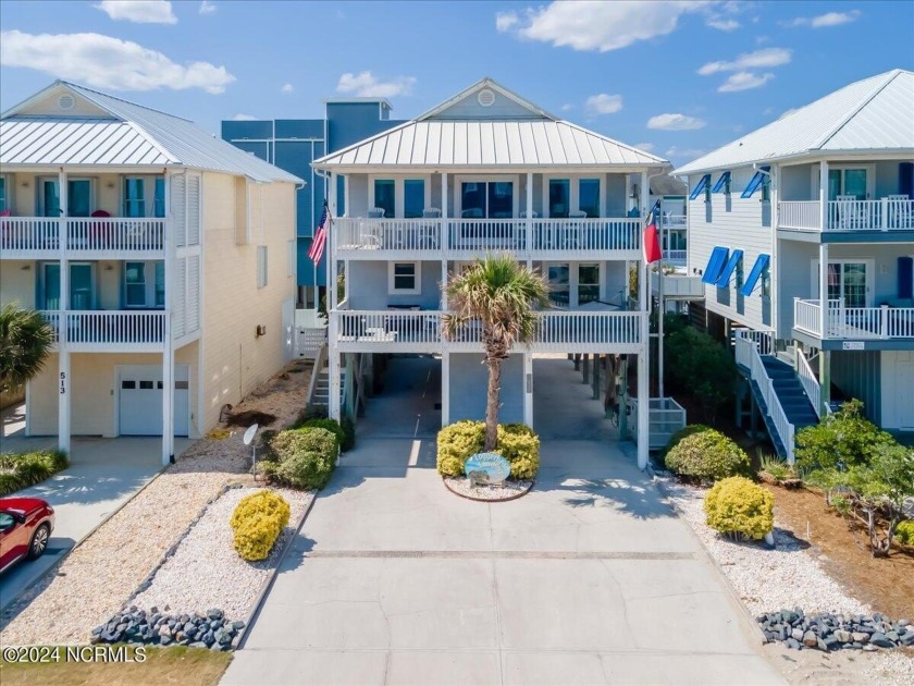 Be prepared to fall in love at first sight! This exceptional - Beach Home for sale in Surf City, North Carolina on Beachhouse.com