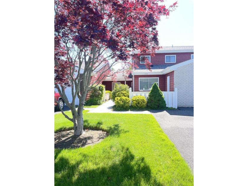 Welcome To The Fairfield, A Gated Development Providing Country - Beach Condo for sale in Saint James, New York on Beachhouse.com