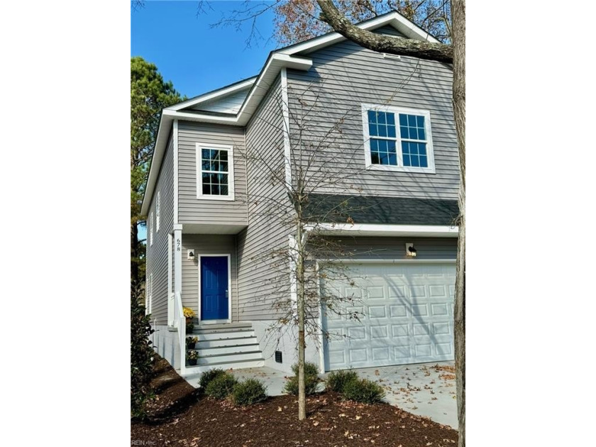 Spacious (2500sqft) new construction w/2car attached garage - Beach Home for sale in Chesapeake, Virginia on Beachhouse.com