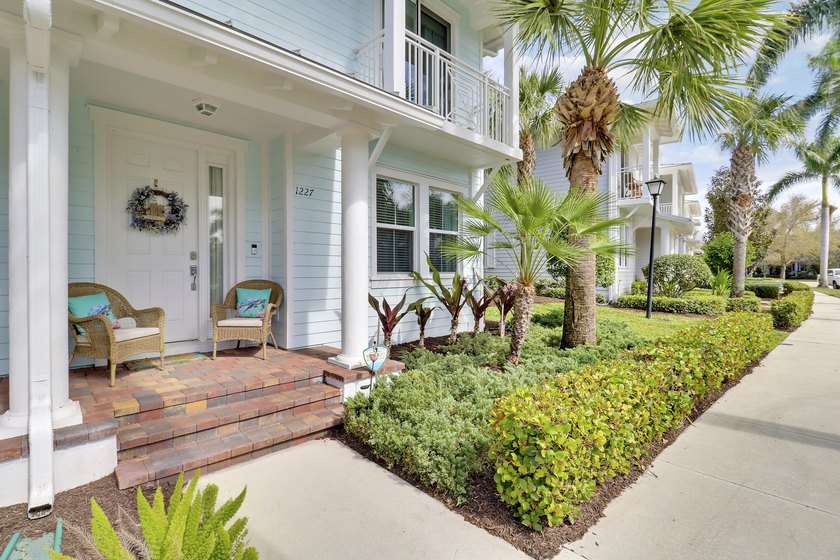 Welcome to 1227 N Community Drive, a charming two-story townhome - Beach Townhome/Townhouse for sale in Jupiter, Florida on Beachhouse.com