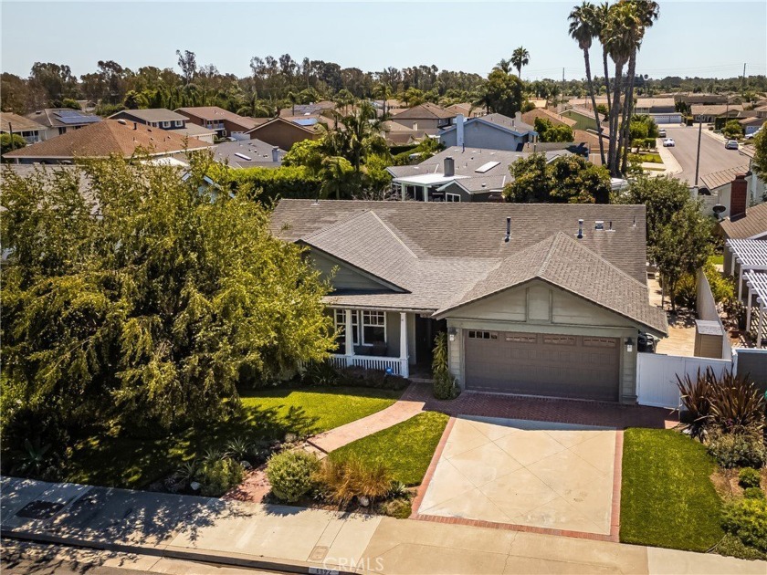 Welcome to this fabulous expanded Cal Classic single-story pool - Beach Home for sale in Huntington Beach, California on Beachhouse.com