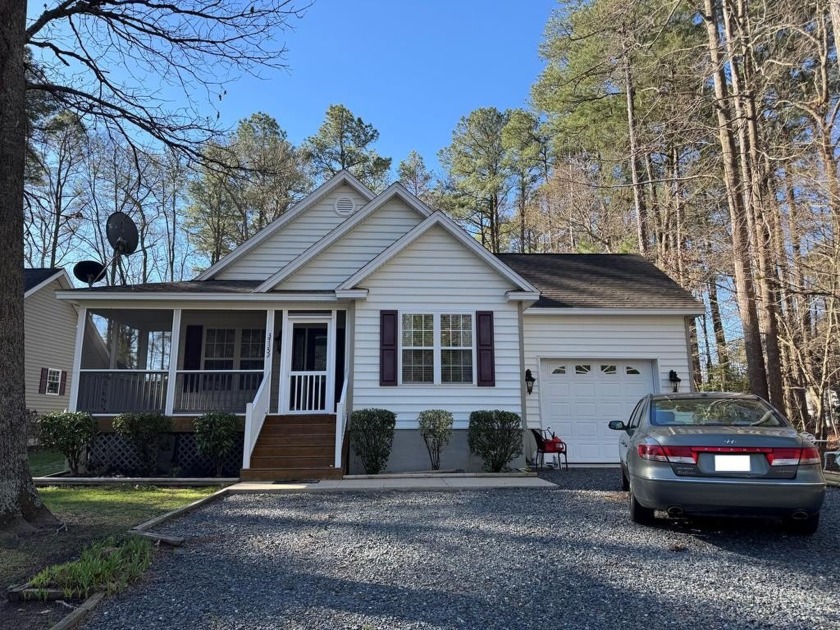 This beautiful home is exactly what you are looking for - Beach Home for sale in Greenbackville, Virginia on Beachhouse.com