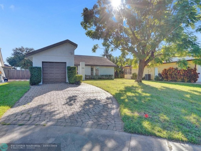 Don't miss this renovated 3-bedroom / 2-bathroom / 1 car garage - Beach Home for sale in Dania, Florida on Beachhouse.com