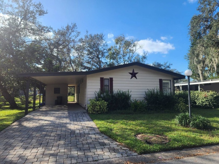 Affordable 2 bed 2 bath home overlooking the water giving a very - Beach Home for sale in Ormond Beach, Florida on Beachhouse.com