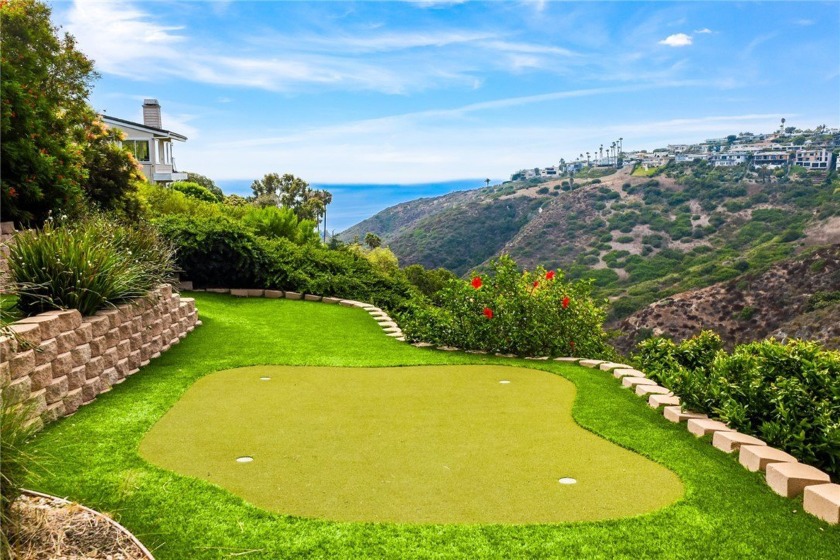 Discover a one-of-a-kind, terraced 10,449 sqft. homesite that - Beach Home for sale in Laguna Beach, California on Beachhouse.com