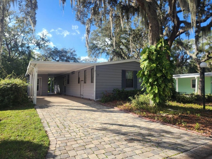 Affordable 2 bed 2 bath home overlooking the water giving a very - Beach Home for sale in Ormond Beach, Florida on Beachhouse.com