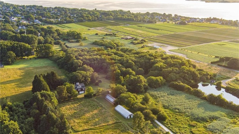 Mintwater Brook Farm - Rare offering is this breathtaking - Beach Home for sale in Portsmouth, Rhode Island on Beachhouse.com