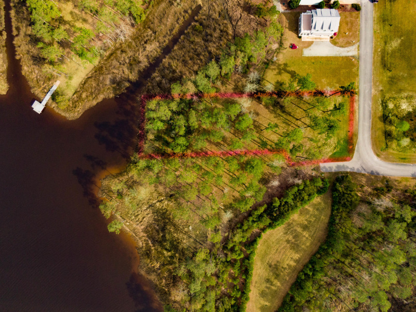 Beautiful waterfront homesite nestled along the shores of Broad - Beach Lot for sale in Oriental, North Carolina on Beachhouse.com