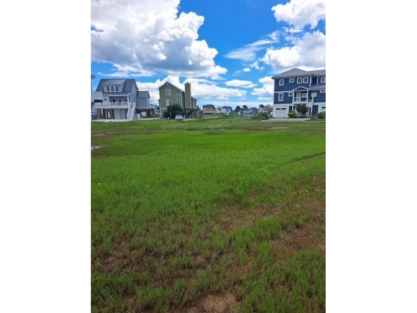 Don't miss out on the opportunity to purchase this canal front - Beach Lot for sale in Greenbackville, Virginia on Beachhouse.com
