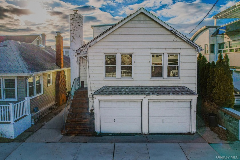 New Point Lookout House Available! RARE Opportunity to Own on - Beach Home for sale in Point Lookout, New York on Beachhouse.com