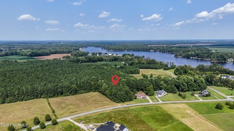 A stunning water view property awaits in the oldest town in - Beach Acreage for sale in Bath, North Carolina on Beachhouse.com