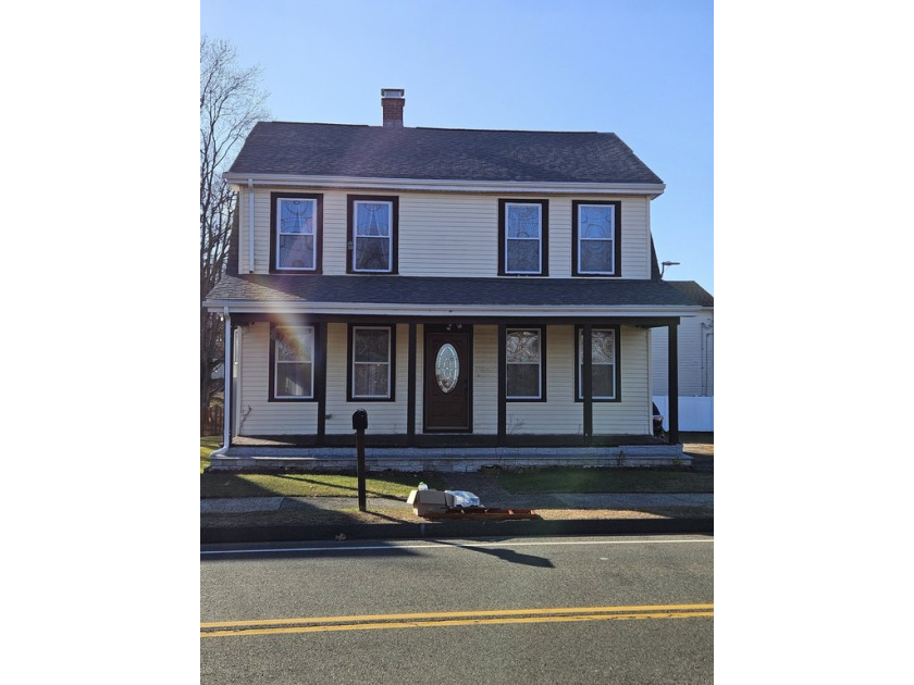 This unique 2-family home, set in a quiet single-family - Beach Home for sale in New Haven, Connecticut on Beachhouse.com