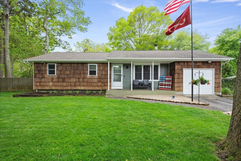 Welcome Home to 12 Debragga Avenue,East Moriches NY. This - Beach Home for sale in East Moriches, New York on Beachhouse.com